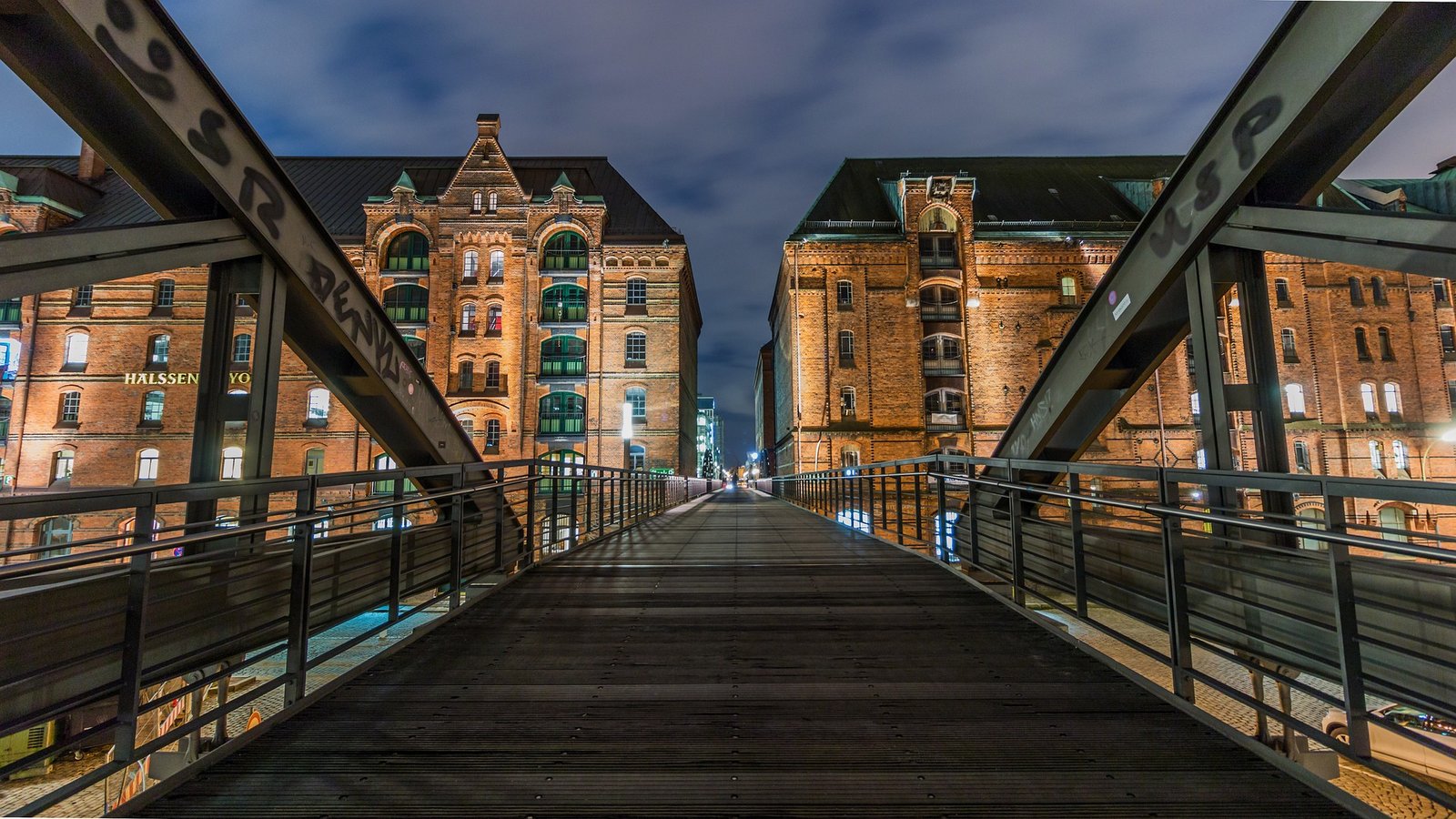 architecture-3121009_1920